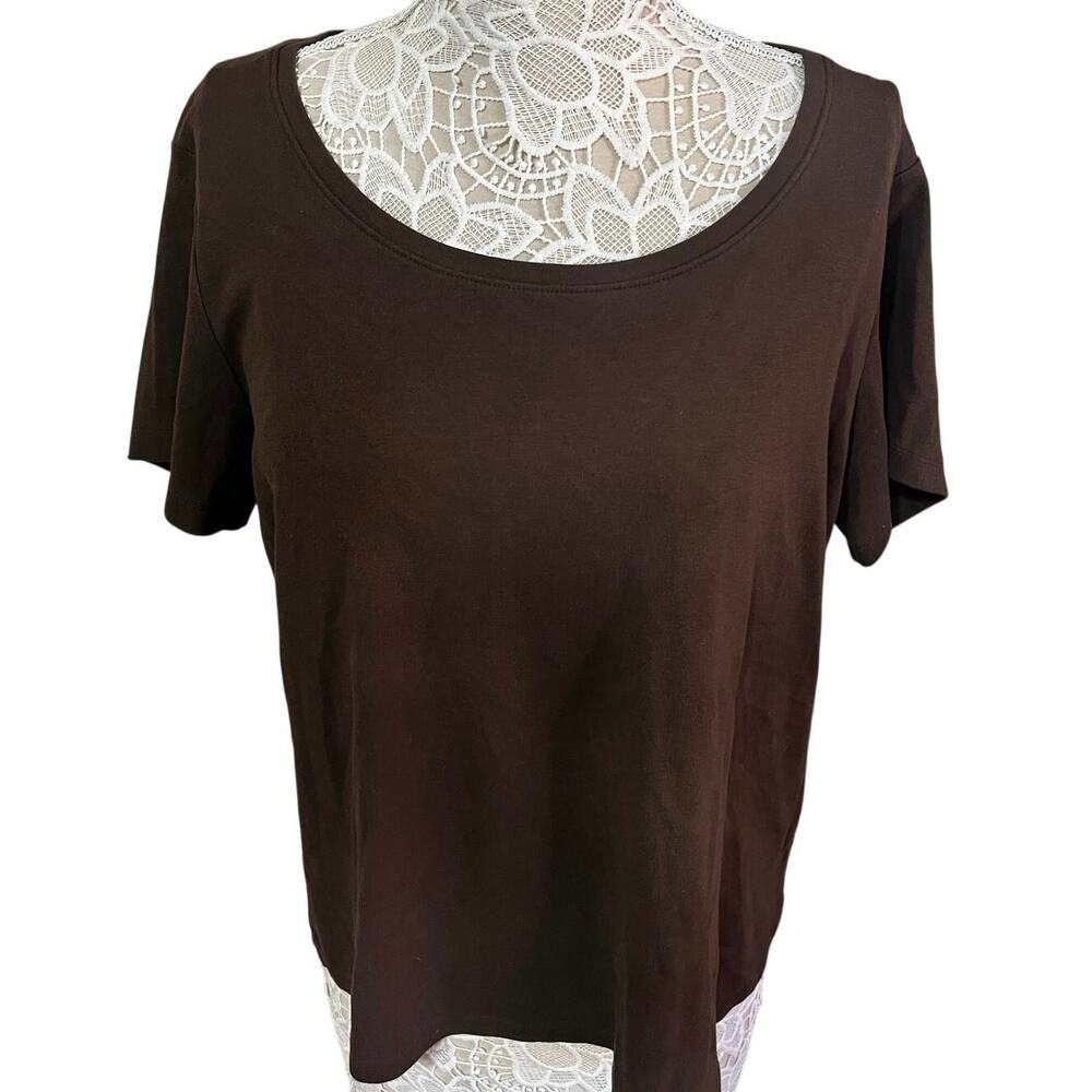 Chicos Brown Classic Soft Tee With a Rounded Neck- Size 3